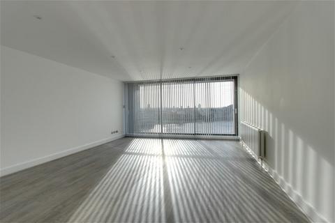 3 bedroom flat to rent, City Harbour, Isle Of Dogs