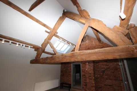 1 bedroom barn conversion to rent, Hound Hill Lane, Worsbrough