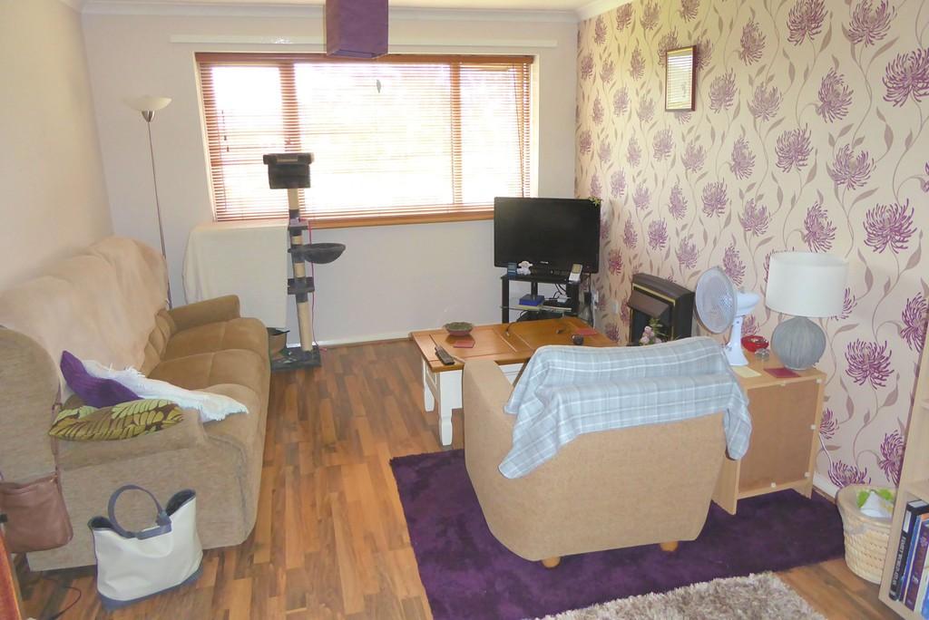 York Drive, Brackley 2 bed apartment £159,950