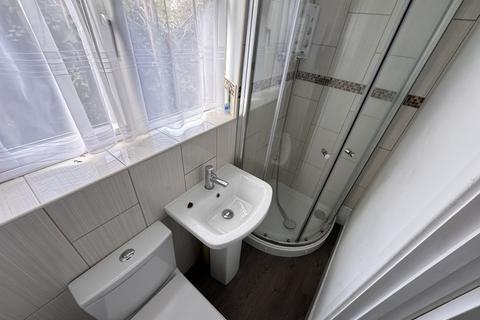 undefined, Wakeley Hill, Wolverhampton WV4