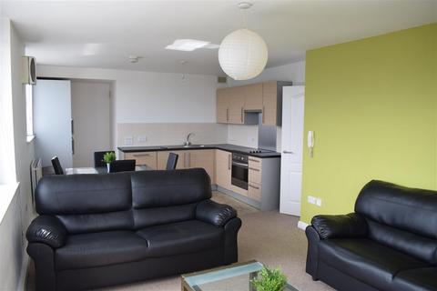 3 bedroom apartment to rent, Bispham House, Lace Street, liverpool