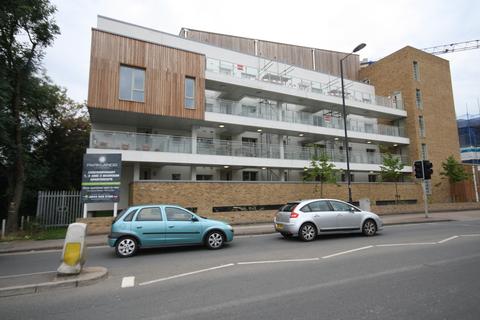 2 bedroom apartment to rent, Kidwells Close Maidenhead Berkshire