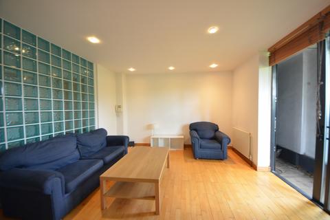 2 bedroom apartment to rent, New Wharf Road, Islington, London, N1