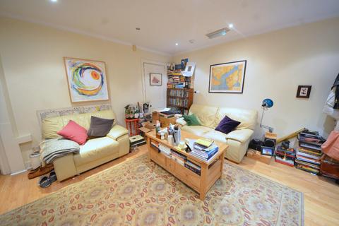 1 bedroom apartment to rent, City Road, Angel, London, EC1V
