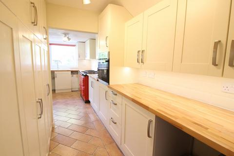 5 bedroom detached house to rent, Bashley, New Milton