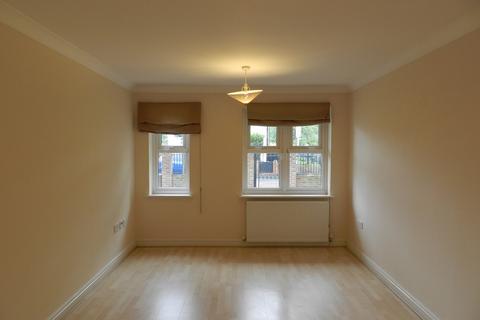 2 bedroom flat to rent, Bridgestone Place, Horsham