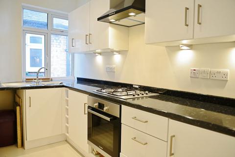 2 bedroom flat to rent, Grove Vale,  East Dulwich, SE22