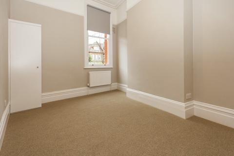 2 bedroom flat to rent, Thurlow Park Road,  Dulwich, SE21