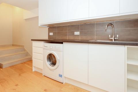 2 bedroom flat to rent, Thurlow Park Road,  Dulwich, SE21