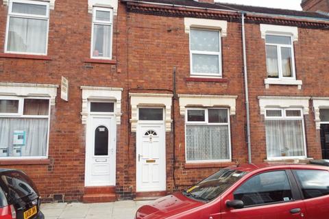 3 bedroom terraced house to rent, Carlton Road, Shelton, Stoke-On-Trent