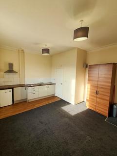 Studio to rent, 9 Glenthorne House, DN1