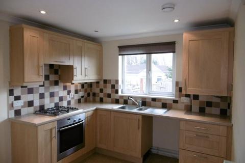 2 bedroom flat to rent, St Austell