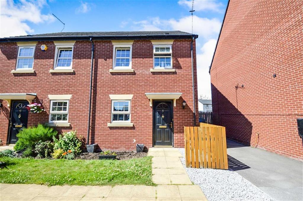 Jensen Mews, Hull 3 bed semidetached house £144,950