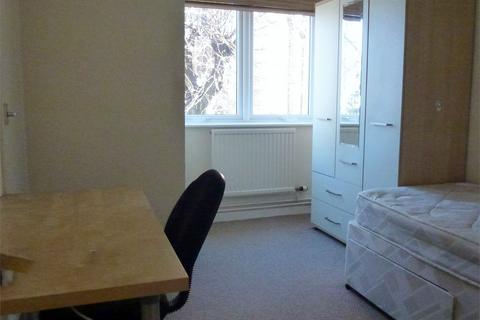 2 bedroom apartment to rent, Trinity Walk, Broadgate, Coventry, West Midlands, CV1