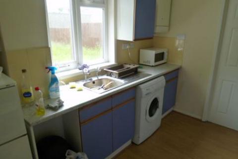 3 bedroom semi-detached house to rent, Scarborough Way, Canley, Coventry, West Midlands, CV4