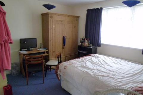3 bedroom semi-detached house to rent, Scarborough Way, Canley, Coventry, West Midlands, CV4