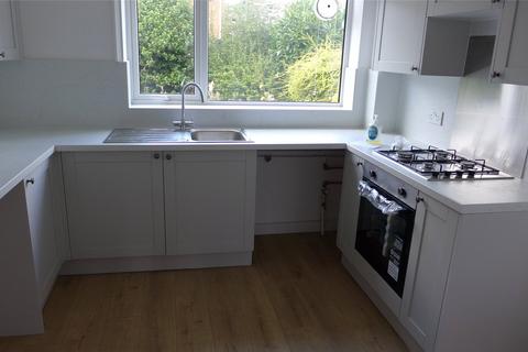 3 bedroom semi-detached house to rent, Girdlers Close, Styvechale, Coventry, West Midlands, CV3