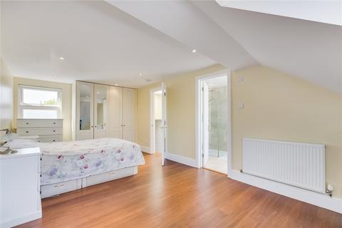 undefined, Upper Richmond Road West, East Sheen, London