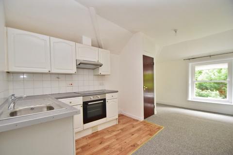 3 bedroom flat to rent, Bournemouth