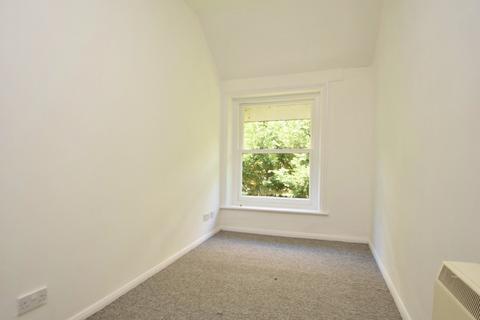 3 bedroom flat to rent, Bournemouth