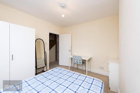 2 bedroom apartment to rent, Ariel Road, West Hampstead, London, NW6