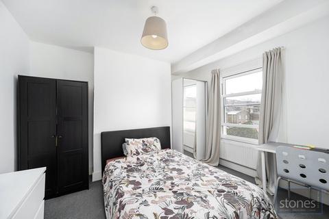2 bedroom apartment to rent, Ariel Road, West Hampstead, London, NW6