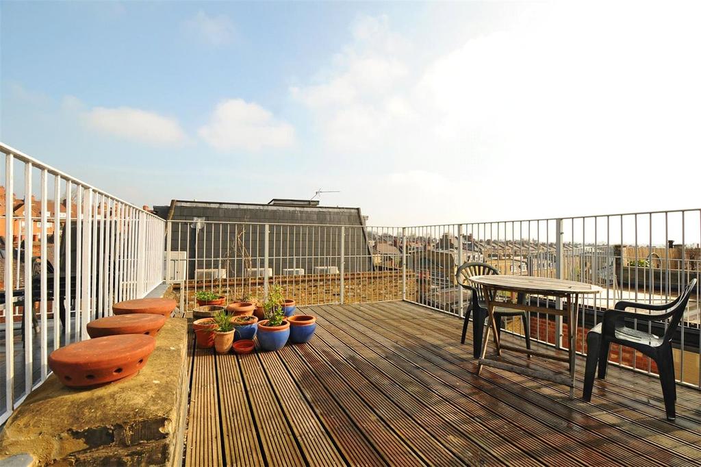 Fleet Road, Hampstead Heath, London, NW3 1 bed apartment £1,800 pcm (£415 pw)
