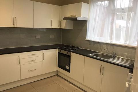 Tamar Way, Slough, SL3