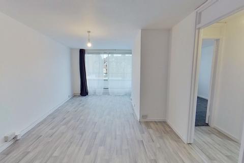 1 bed flat/apartment for rent in Cavendish House, Eastgate Gardens, Guildford, GU14AY