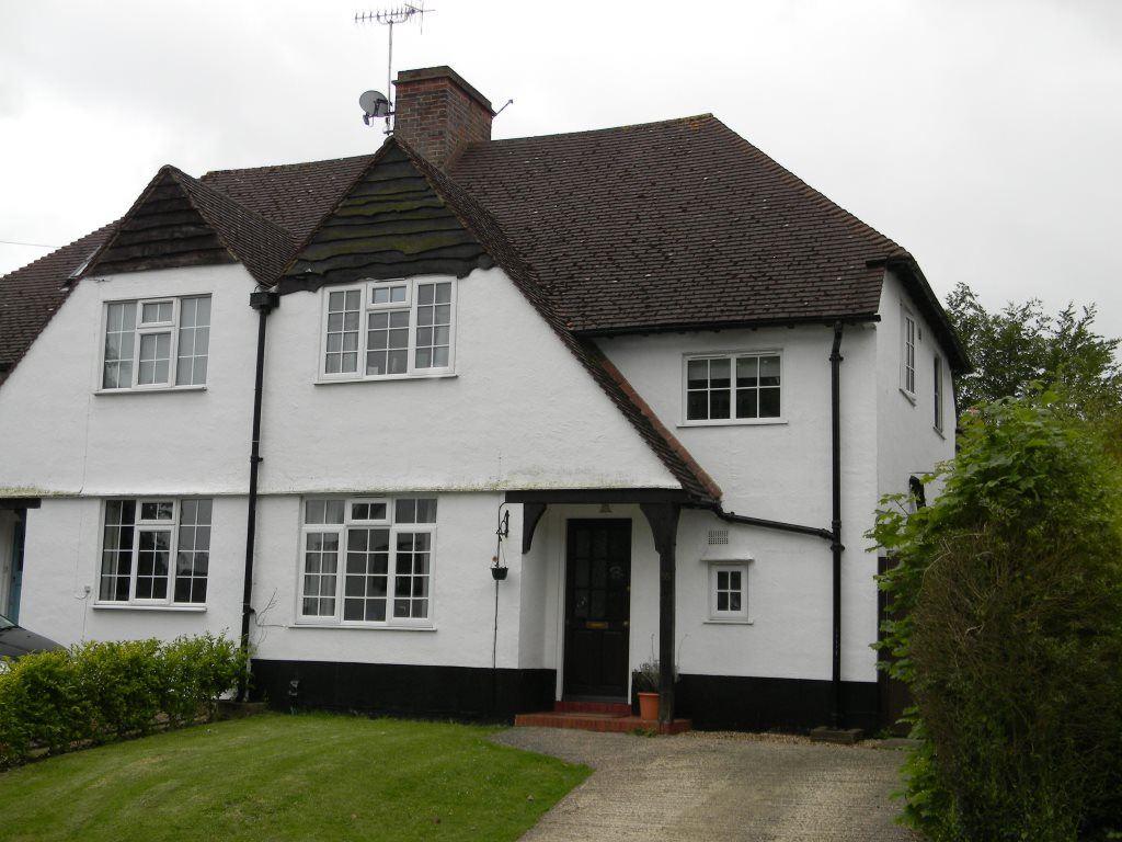 BERKHAMSTED Greenway 3 bed semidetached house £1,795 pcm (£414 pw)