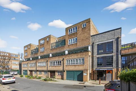 2 bedroom apartment to rent, Cheesemans Terrace, West Kensington W14