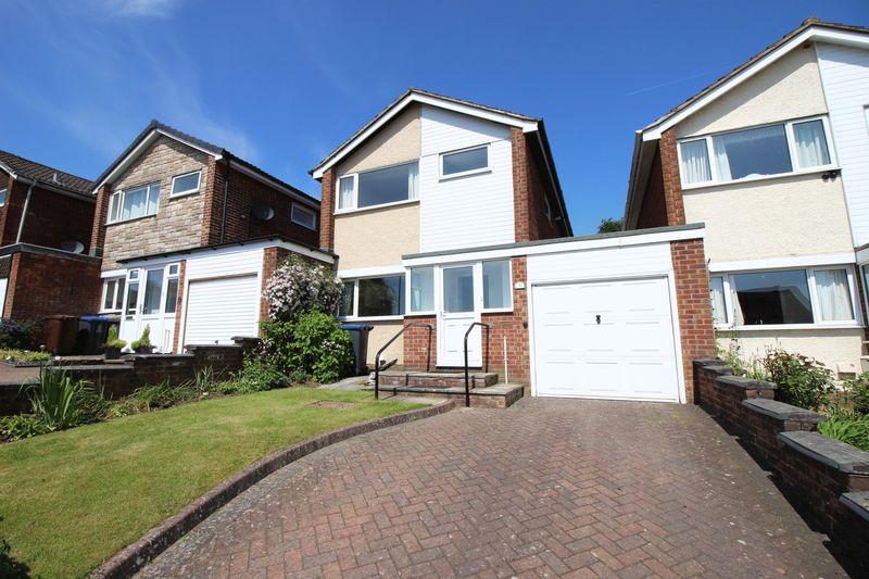 Wallbridge Drive, Leek, Staffordshire, ST13 3 bed link detached house