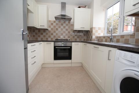 2 bedroom semi-detached house to rent, Wheatlands, Titchfield Common