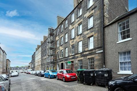 2 bedroom flat to rent, Kirk Street, Leith, Edinburgh, EH6