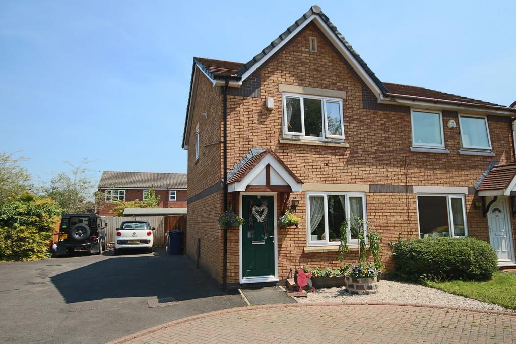 Copper Beeches, Penwortham 2 bed semidetached house £130,000