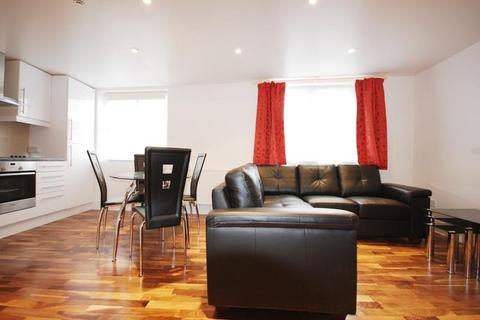 undefined, Richmond Avenue, N1