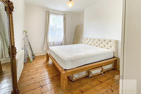 2 bedroom flat to rent, Gifford Street, N1