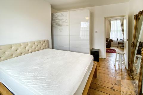 2 bedroom flat to rent, Gifford Street, N1