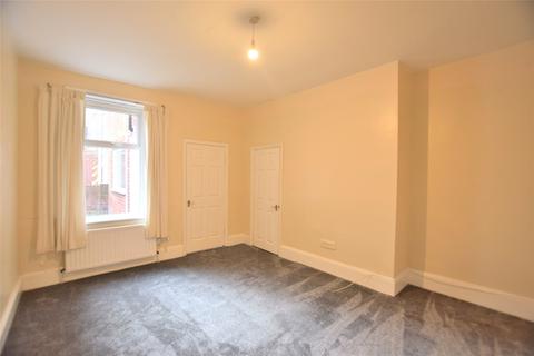 2 bedroom apartment to rent, Hotspur Street, Heaton, Newcastle Upon Tyne, NE6