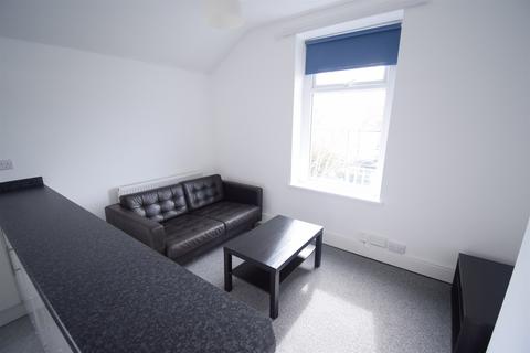 1 bedroom flat to rent, Pencisely Road, Cardiff