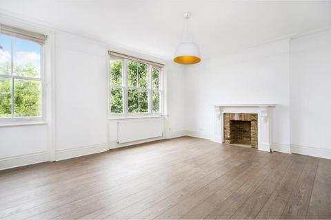 3 bedroom flat to rent, Maida Avenue, Little Venice, W2