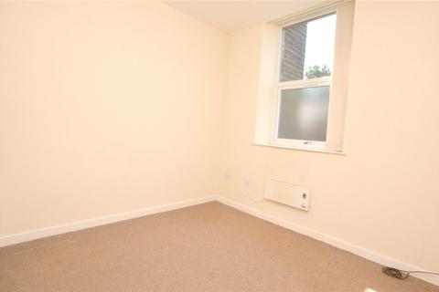 2 bedroom apartment for sale, St Vincent Court, Pudsey, Leeds, West Yorkshire