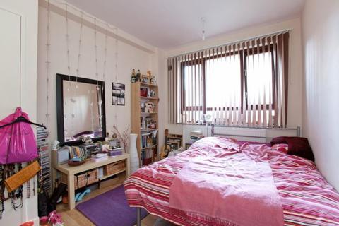 4 bedroom apartment to rent - Cromer Street, King's Cross, WC1H