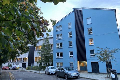 undefined, Viewcraig Gardens, Holyrood, Edinburgh, EH8