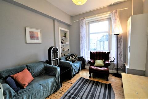 4 bedroom flat to rent, Morrison Street, Haymarket, Edinburgh, EH3