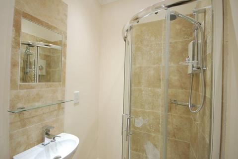 Studio to rent, Jessica House,  Russell Street,  RG1