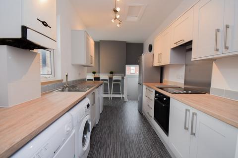 6 bedroom maisonette to rent, Shortridge Terrace, Newcastle Upon Tyne