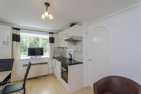 1 bedroom flat for sale, Scottwell Drive, London