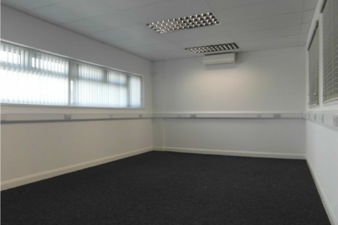 Serviced office to rent - 28-30 Fowler Rd, Ilford IG6