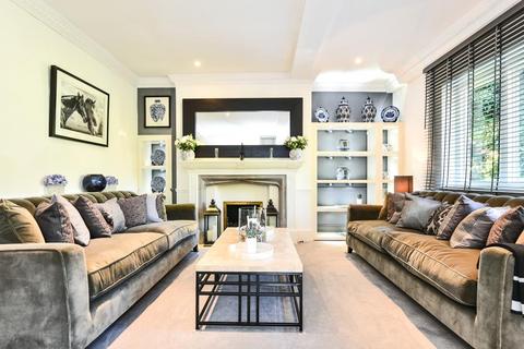 3 bedroom terraced house to rent, Frognal,  Hampstead,  NW3